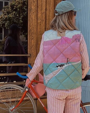 Kamizela Hirayama, Zwei frauen