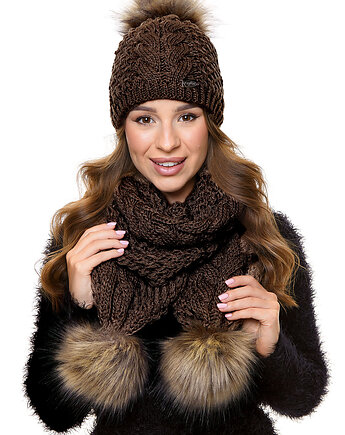 Komplet damski czapka z pomponem i szal zimowy brązowy C10, Ella Dora