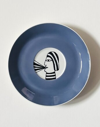 Pacha Pacholska, arent plates