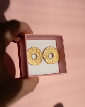 Sztyfty oponki z połyskiem, Dwie Gliny