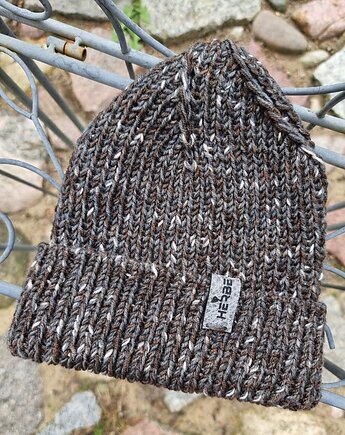 Barwiona roślinnie Merino czapka Orzech i Taniny, HERBE DESIGN