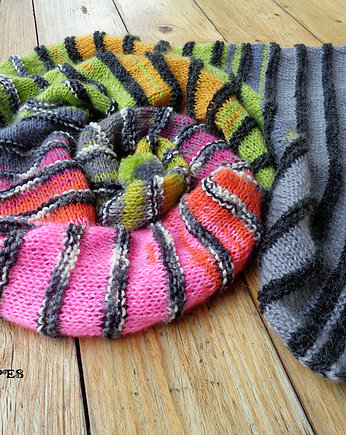 UNIKAT szal-kameleon "Happy Neons", MARISCAPES