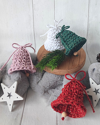 Dzwonek na choinkę, ozdoba świąteczna zawieszka na szydełku 1 szt., Dymkowe Przeplatanki