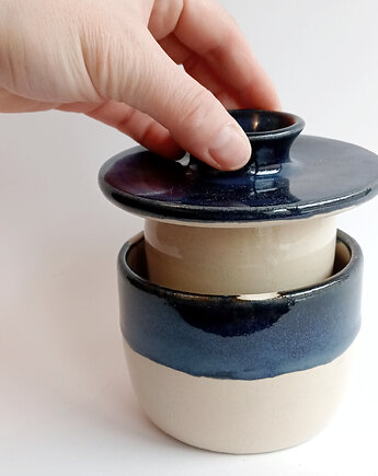 Maselnica wodna granatowa, Dobrocie ceramika