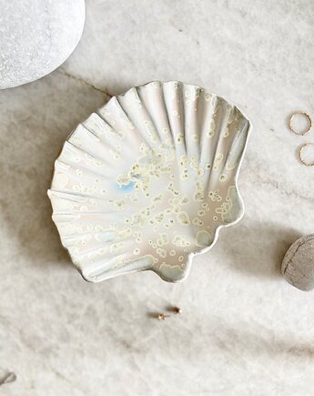 Ceramiczna muszla M - talerzyk na biżuterię, Och ceramika