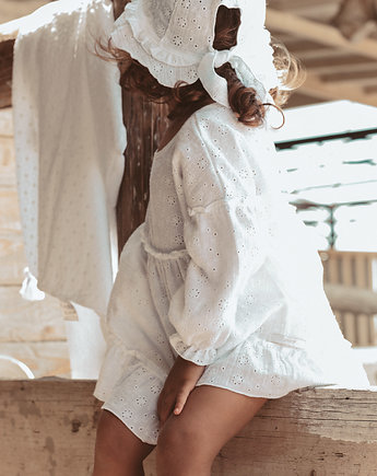 Biała sukienka z haftem SCARLETT długi rękaw, OSOBY - Prezent dla dzieci