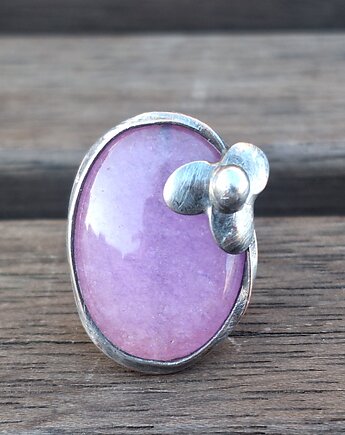 Jasny fiolet - pierścionek regulowany, po drugiej stronie lustra