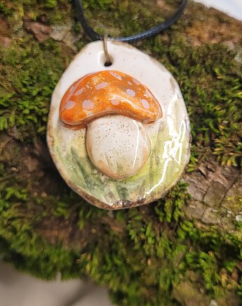 Ręcznie wykonany wisior z grzybem, Galeria Pod Rotuzem