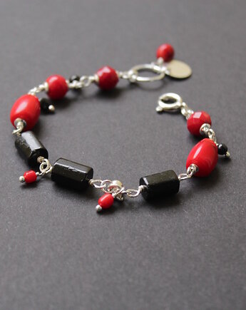 Czarny turmalin i koral, fado