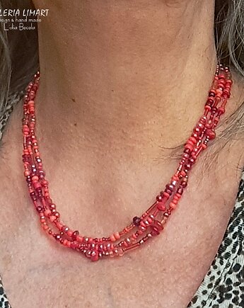 BOHO 3-rzędowy naszyjnik z przeróżnych czerwonych małych koralików handmade, Galeria Limart