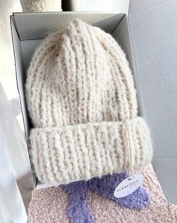 Wełniana czapka Lily Boucle alpaka wełna handmade ręcznie robiona, GANGSTA KNIT