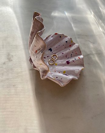 Ceramiczna Muszla Muszelka Skarbiec na Biżuterię Lolipop w Kolorowe Ciapki, Maison Fragile