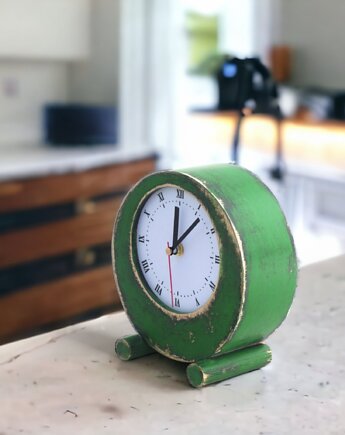 Zegarek stojący drewniany zielony, Clock Wood Studio