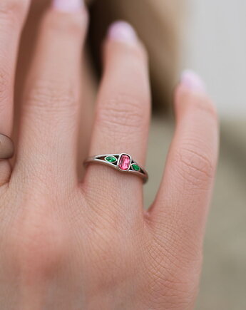 Srebrny pierścionek z cyrkoniami ze stali chirurgicznej premium Paraiso Rosmi, Paraiso