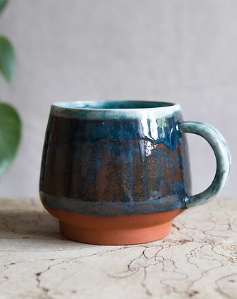 Kubek toczony niebieski, studnia ceramiczna