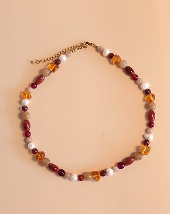 Amber Necklace, Junavisions