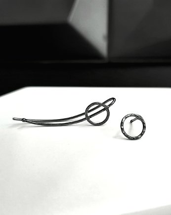 Komplet czarny kolczyk- nausznica Koło ze srebra - prawe ucho, ZIĘBA