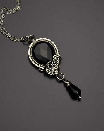 Długi wisiorek czarny onyks wire wrapping, Agata Rozanska