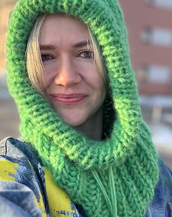 Kominiarka balaclava, Swetry na drutach