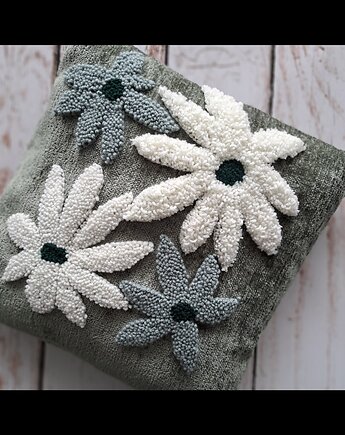 Poduszka kwiaty punch needle boho natural, PUCHAKI