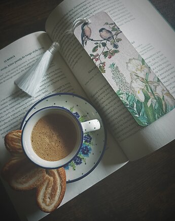 Zakładka do książki, w domu klejone