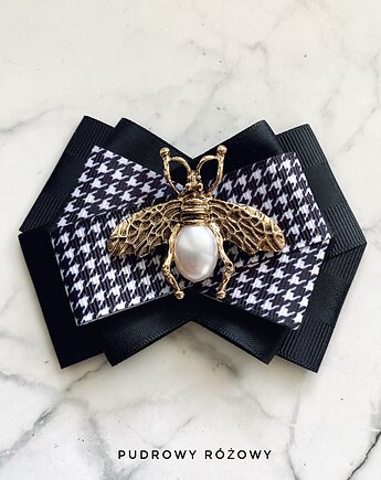 Brosza z cudnym Owadem z perłą i New, Pudrowy Różowy