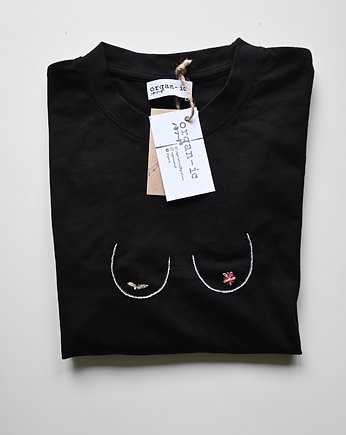 Koszulka z haftowanymi piersiami, ZAMIŁOWANIA - Spersonalizowany prezent