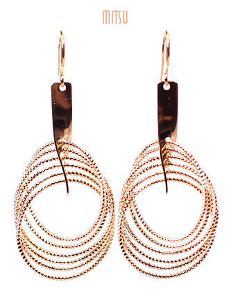 Golden Rings, Mitsu