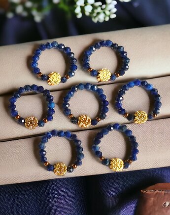 Pierścionek : lapis lazuli i złoty hematyt, kaktusia