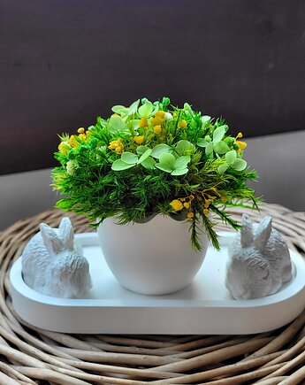 Wiosenna dekoracja z mchem i króliczkami, Florals&Moss