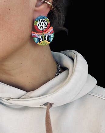 Kolczyki Sioux, Hellaclay