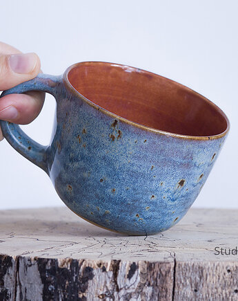 Kubek wielobarwny nakrapiany, studnia ceramiczna