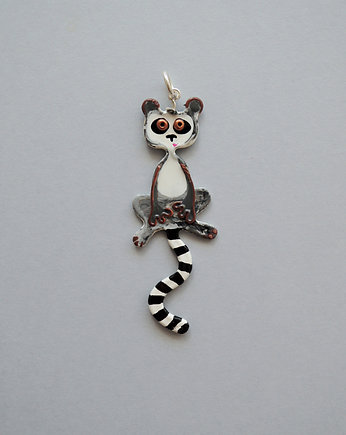 Zawieszka lemur, Tutku