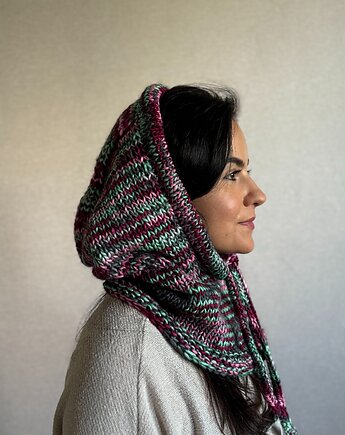 Balaclava kolorowa, Zasznurowane
