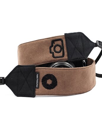 Pasek do aparatu jasnobrązowy z czarnymi haftami, RękaProduction