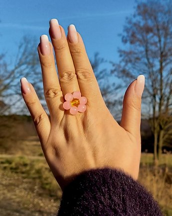 Pierścionek pastel pink, pierścionek z koralików, kwiat, kwiaty biżuteria