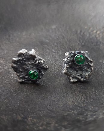 Kolczyki srebrne NA ZAMÓWIENIE- małe asteroidy ze szmaragdem synt., Skrobot Design