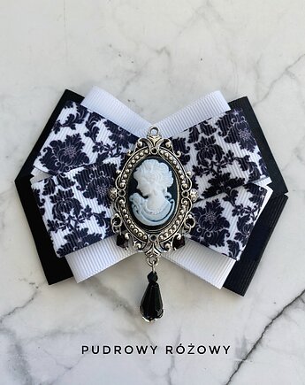 Brosza Kamea Styl Glamour Dama Kameliowa z paciorkami, Pudrowy Różowy