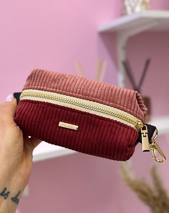 Kosmetyczka damska saszetka dopinana sztruksowa łososiowo czerwona, paulilin.style