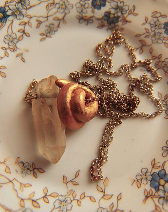 Amulet Crystal Witch, Szary Piknik