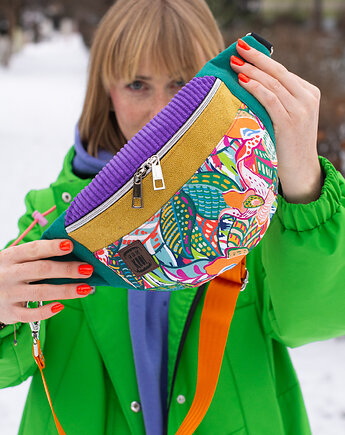 Kolorowa nerka damska w kwiaty oryginalna saszetka NEONOWA DŻUNGLA, Co Tu Się Kroi