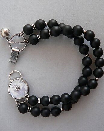 -perła  i matowe onyksy-, Emilia Woźniak