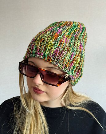 Kolorowa mała czapka beanie z wełną i alpaką, Zasznurowane