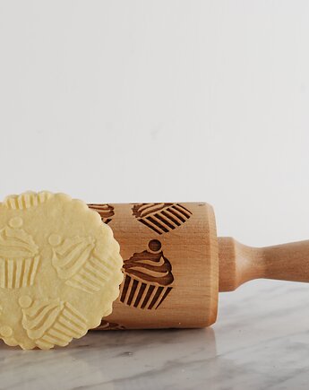 CUPCAKES - grawerowany wałek do ciasta, MOOD for WOOD