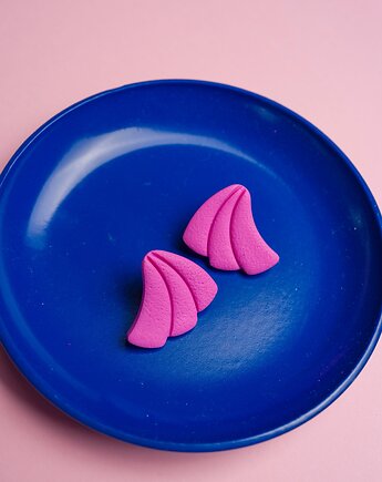 Kolczyki w organicznym kształcie z fakturą, Dwie Gliny