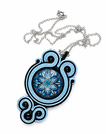 Niebieski wisior soutache z mandalą, Mró Soutache
