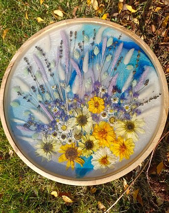 Stolik kawowy w jasnej tonacji, Majuto Resin Art