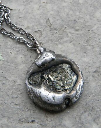 Ring z markasytem  - naszyjnik, Beata Trotter