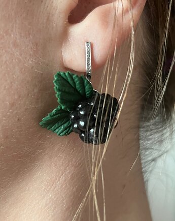 Kolczyki z jagodami jeżyna. Handmade Polska. Polimerowa glina, MariaPolymer