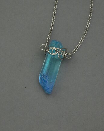 Naszyjnik Talizman niebieski kryształ górski wire wrapping, Agata Rozanska